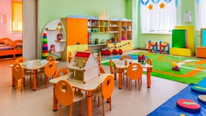 Qoraqalpogistonda kuchli issiq tufayli bogchalar faoliyati vaqtincha toxtatildi