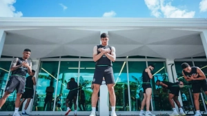 Abduqodir Husanov sahnada? "Man Siti" klublar chempionatida yurish boshlaydi