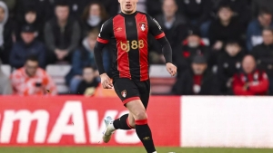 Kerkez officially signed a contract with Liverpool