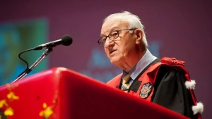 Albert Bandura's theory of self-efficacy