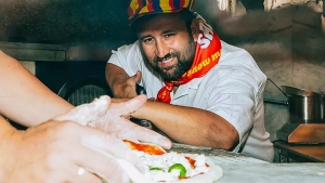 Neapolda pissa ta’mi boshqacha va noyob