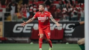 Rabiner Zablot said the red card was correct
