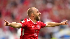 Christian Eriksen signed a contract with Wolfsburg
