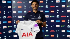«Tottenhem» Omar Marmushni «Manchester Siti»dan ijaraga oldi
