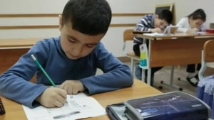 Bir sinfga bir migrant taklifi muhokamada