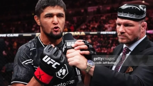 Nursulton Ro'ziboyev will enter the octagon at UFC 256: his opponent is Stoltzfus