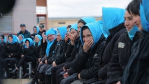 Prezident zo'ravonlikka qarshi yangi farmon imzoladi