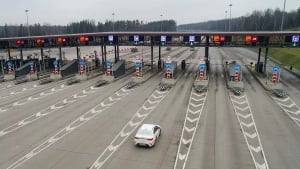 Qonunchilik palatasi avtomobil yo‘llarini yangiladi