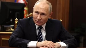 Putin Eronni yadroviy dasturdan voz kechishga chaqirdi