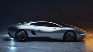 Ian Callumdan afsonaviy Jaguar XJ220 ning yangi talqini
