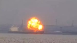 Baltimor portida yuk kemasida kuchli portlash yuz berdi