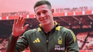 Manchester Siti Elliot Andersonni o'z tarkibiga jalb qilmoqda