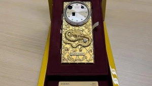 Dreame kompaniyasi o‘zining ilk flagman smartfonini egasiga topshirdi