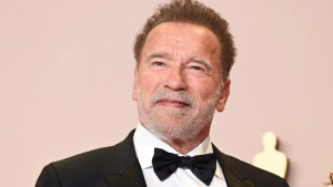 Shvartsenegger "Yuguruvchi odam" remeykida ishtirok etdi