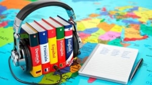 Young people are subsidized to learn foreign languages