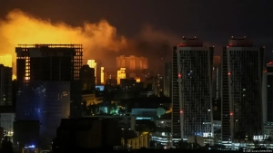 Kiyev ballistik raketalar hujumiga uchradi bir kishi halok