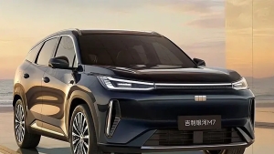 Geely kompaniyasi yangi Galaxy M7 gibrid krossoverining xususiyatlarini ochiqladi