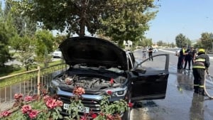 Farg‘onada avtomobil yong‘ini yuz berdi, haydovchi kuydi