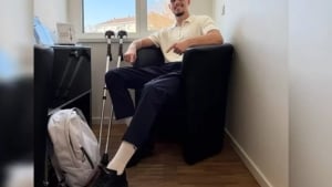 Leon surgically extended his legs by 24 cm