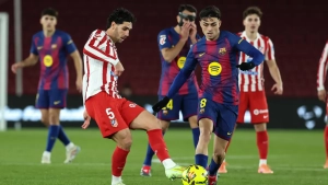 "Барселона" выиграла, но в финал вышел "Атлетико"