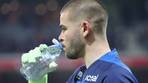 Aston Villa Martines o‘rniga yangi darvozabon izlayapti