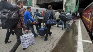Britaniya sobiq harbiy bazalarda muhojirlarni joylashtiradi