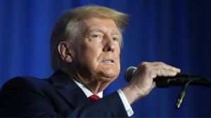 Tramp Grenlandiya, Kanada va Venesuela haqida hazil qildi