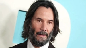 Keanu Reeves' stolen belongings returned