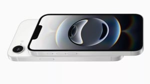 Apple представила доступную модель iPhone 16e (фото)