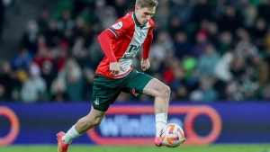 Спартак официально подписал Самошникова