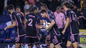 Monreal Ronalduning uslubida gol nishonladi, Messi jarohat oldi