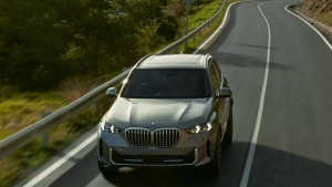 Automobile manufacturers began to use cheap aluminum instead of steel