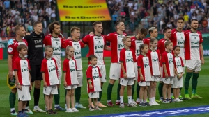Loskov: Lokomotiv yangi mavsumda raqobat kuchli