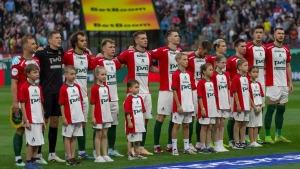 Loskov: Lokomotiv yangi mavsumda raqobat kuchli