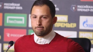 Domenico Tedesco became the head coach of Fenerbahce