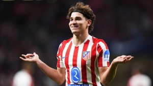 Julian Alvarez's Agent Denies Barcelona Transfer Rumors