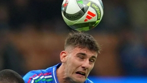 Milan Lorenzo Lukkani sotib olish uchun kurashmoqda