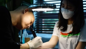 Janubiy Koreyada tatuirovka taqiqi bekor qilindi