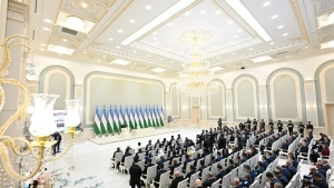 Guaranteed job and $2,000 salary for agronomists!