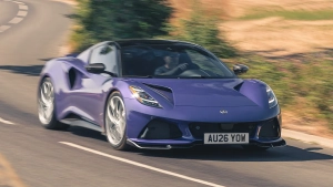 «Lotus» kompaniyasi eng tezkor va yengil sport avtomobilini taqdim etdi