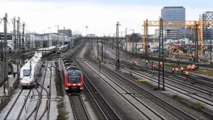 Bavariyada temiryo‘l kabellari kesildi, politsiya tergovda