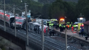 Two trains collided in Spain: 39 people died