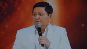 Avaz Oxun: "Kuldirgan mavzularim yuragimni ezgan"