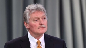 Dmitriy Peskov Ukrainadagi qurolli to'qnashuvni to'xtatish shartlarini ochiqladi