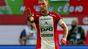 "Lokomotiv" Barinov bilan shartnomani uzaytirmoqda