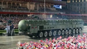Северная Корея продемонстрировала новую баллистическую ракету