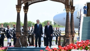 Qozogiston prezidenti Qosim Joʻmart Toʻqayev Buxoroga tashrif buyurdi