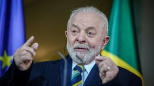 Lula Trampni siyosatdagi noto‘g‘ri yo‘l uchun tanqid qildi