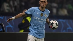 Foden De Bryunening o‘rnini egallashni xohlaydi