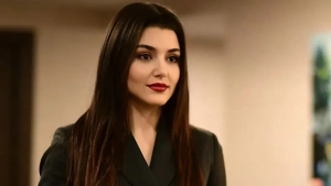 Hande Erchel исполняет главную роль в новом фильме